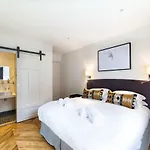 Marie Paradis Apartment